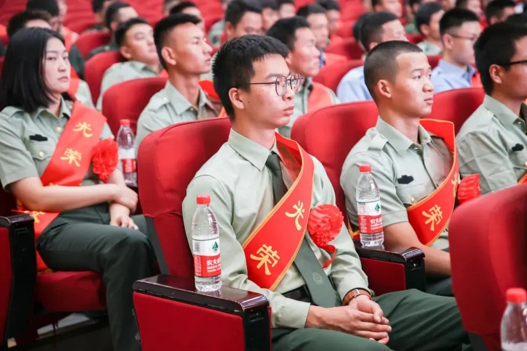 云南工商学院连续5年获评“征兵工作先进单位”